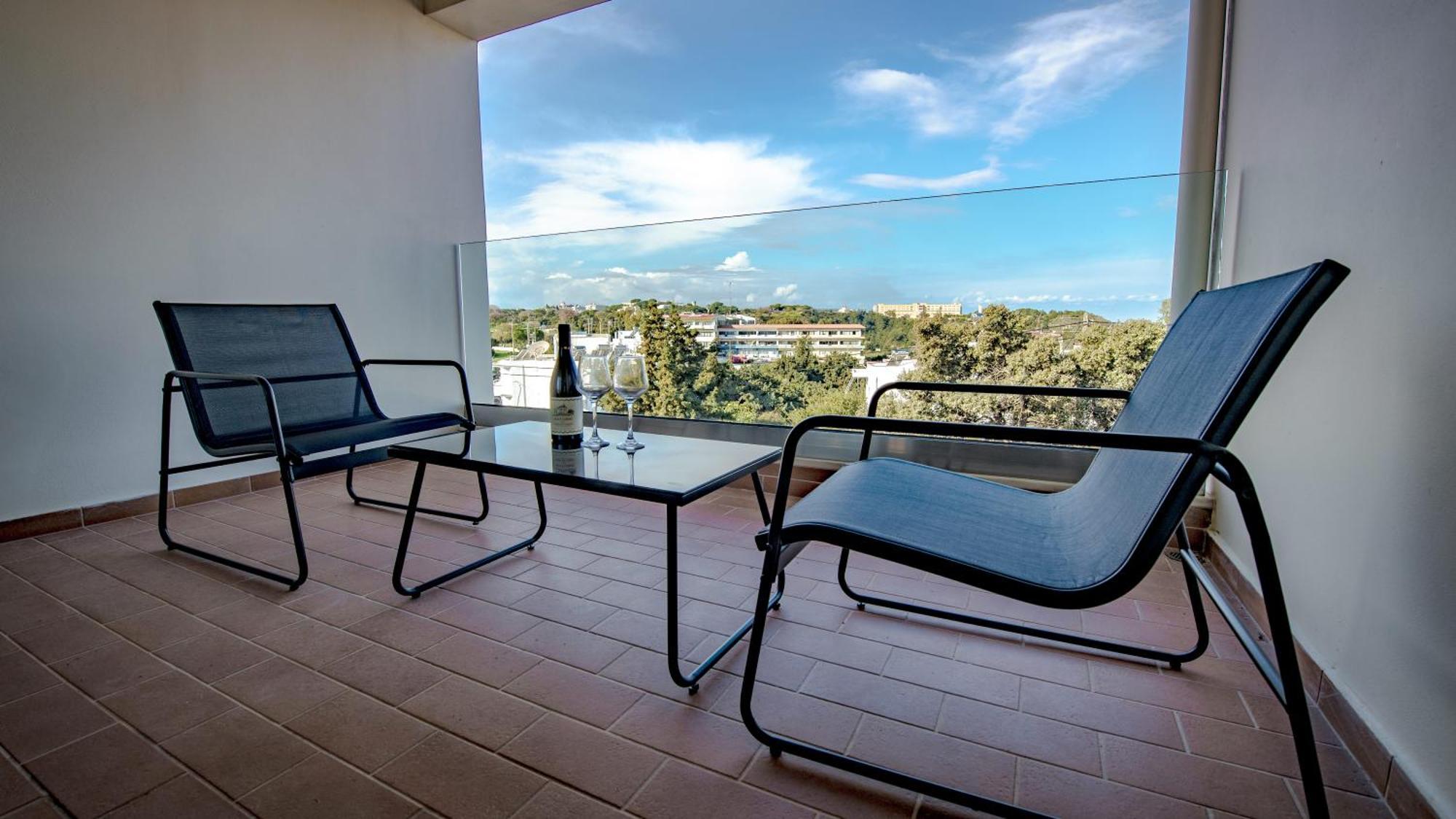 Eden Sunflower - Luxurious Apartment With Sea View Rhodes City Kültér fotó