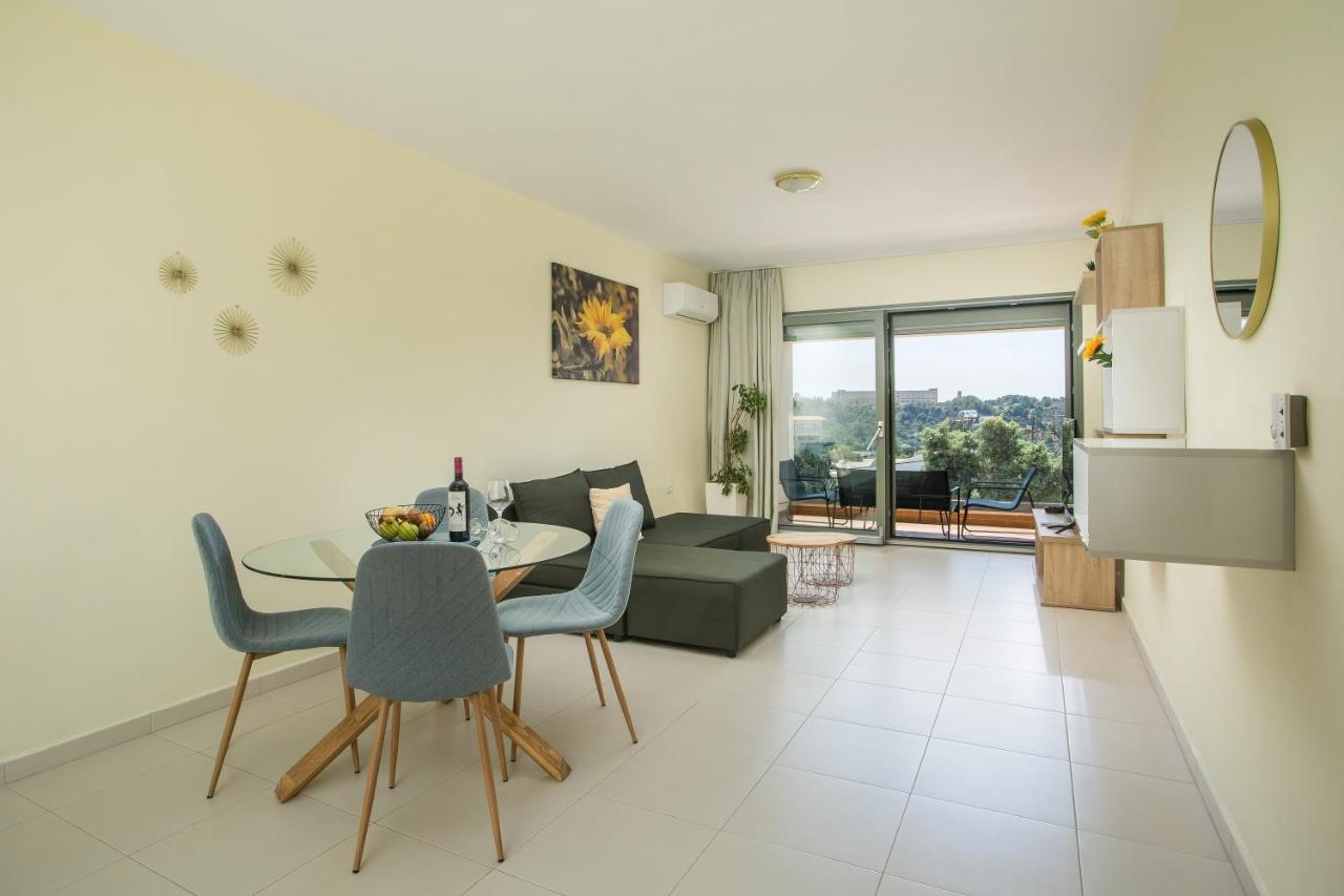 Eden Sunflower - Luxurious Apartment With Sea View Rhodes City Kültér fotó