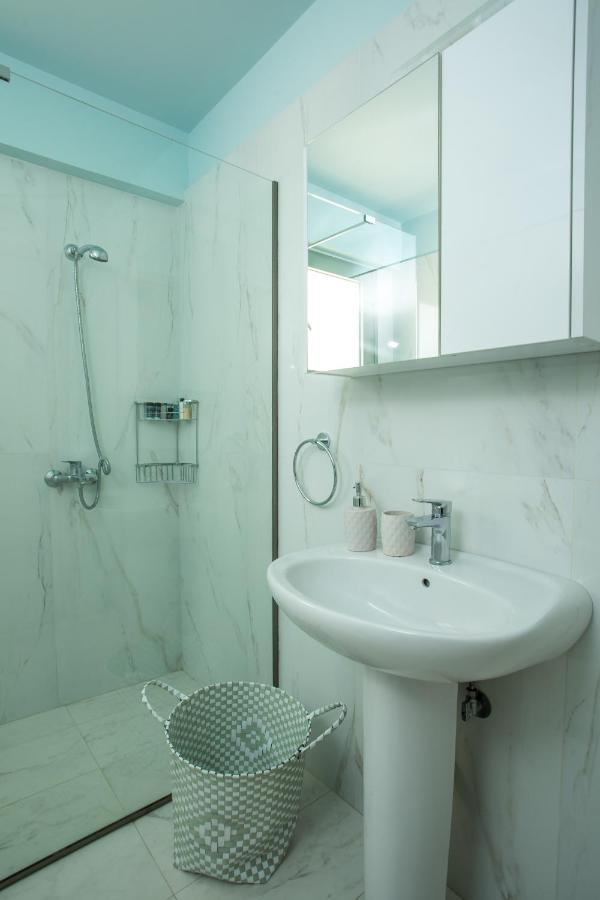 Eden Sunflower - Luxurious Apartment With Sea View Rhodes City Kültér fotó